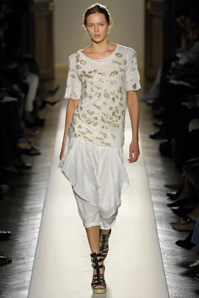 Look 13